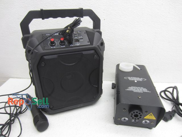 Lot 31-4071 - Bluetooth ZIZO ROKR Z1 Speaker w/Microphone &amp; Fog Machine - Both Power On