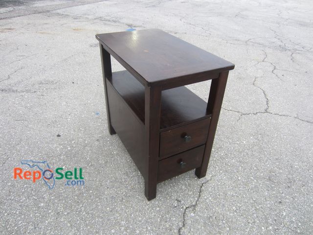 Lot 31-4373 - Side Table w/(2) Drawers 14"x24"x24"