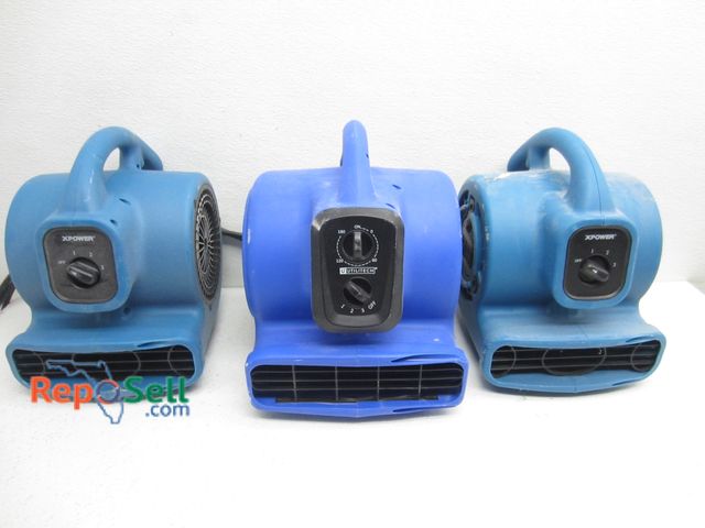 Lot 31-1259 - (3) air movers: (1) Utilitech TB-14 and (2) XPower P-80A - all power on