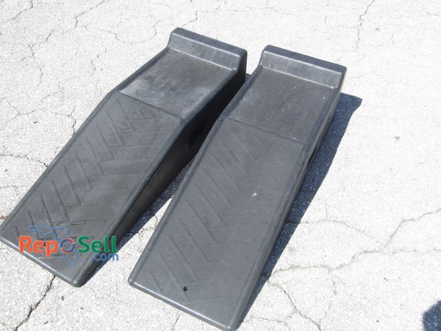 Lot 31-4198 - (2) Rhino Ramps