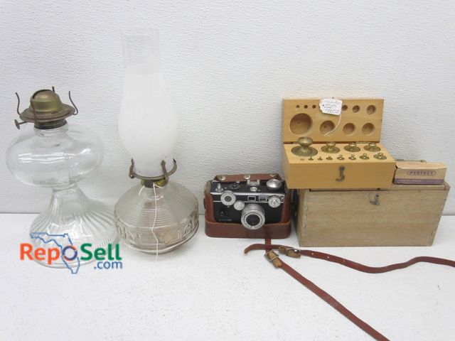 Lot 31-9446 - Estate Lot: Argus Camera, (2) Oil Lamps, Counterweights, Perfect Box