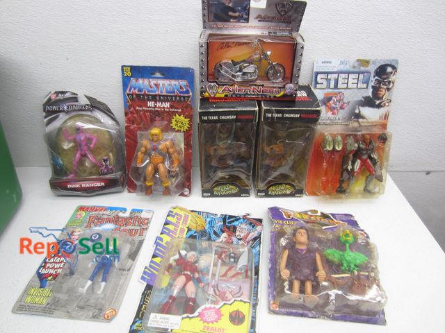 Lot 31-9051 - Lot Of Vintage Toys: Flintstones, He-Man, Fantastic Four, Power Rangers etc All Sealed