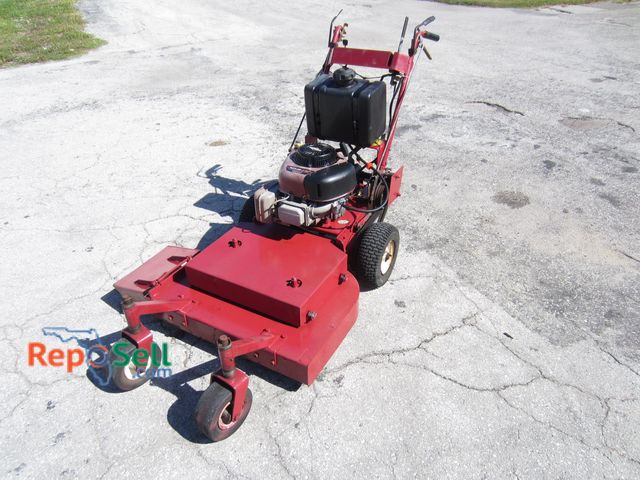 Lot 31-7479 - Redhawk Walk Behind 32" Lawn Mower - Ran When Tested