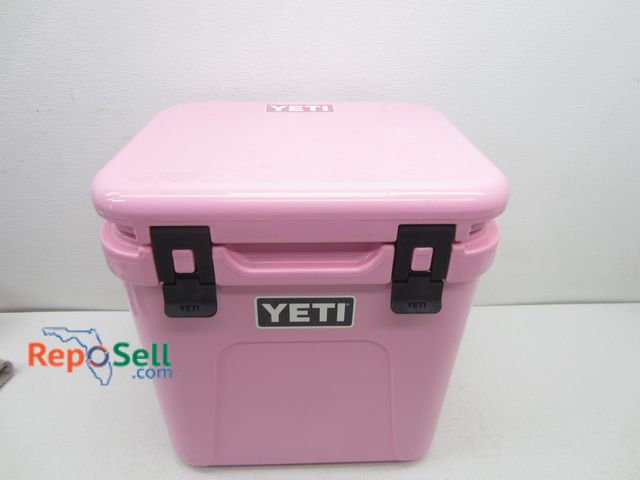 Lot 31-4507 - Pink Yeti Cooler - Roadie, 24gal, 16.5x17.5x14"
