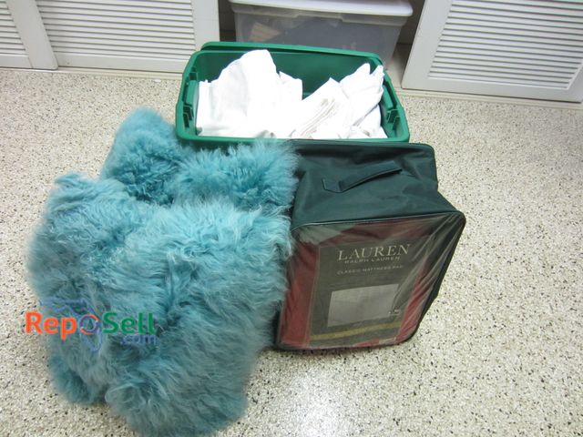 Lot 31-1433 - Tote With Bed Sheets (Assorted Sizes), Ralph Lauren King Size Mattress Pad And (2) Fuzzy Pillows