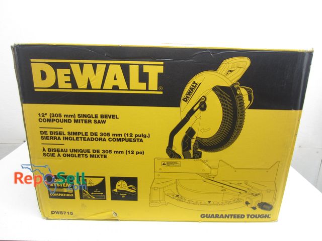 Lot 31-9067 - New DeWalt Single Bevel Compound Miter Saw #DW5715