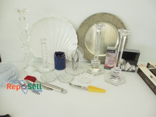 Lot 31-3008 - Estate Lot: Candlesticks, Candle Holders, (2) Platters, etc.