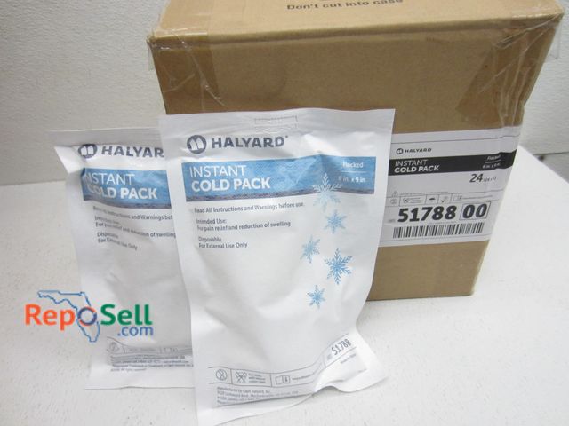 Lot 31-1185 - (192) instant cold packs, 6"x 9"  model number 51788