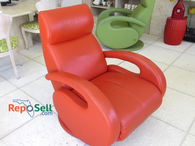 Lot 31-1013 - Burnt Orange Modern Swivel Chair - American Leather, 40"H, 22" Across Seat