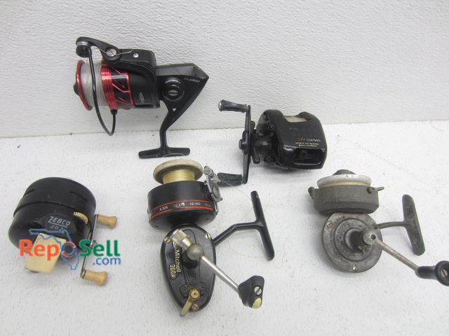 Lot 31-8493 - (5) Reels, Some Vintage: Penn, Garcia Mitchell, Luxor, Zebco And Daiwa
