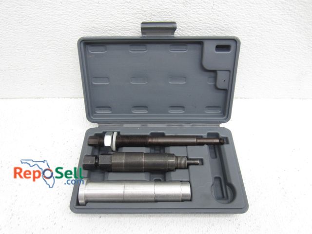 Lot 31-5476 - Matco Broken Spark Plug Remover for Ford 3-Valve