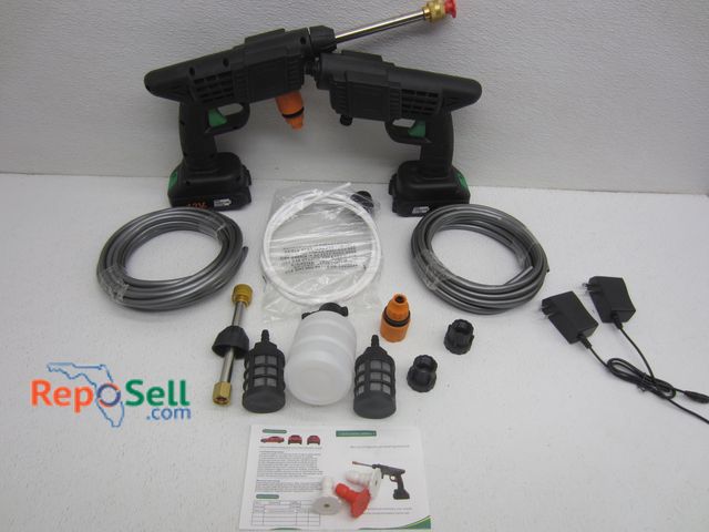 Lot 31-9343 - (2) Car Washing Machines w/Accessories - Powers On