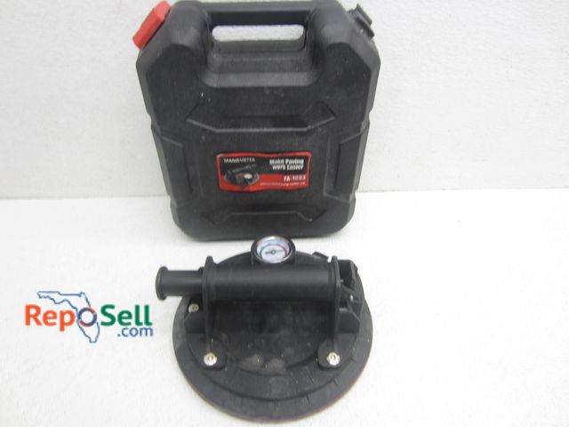 Lot 31-4532 - Manometer 200mm Heavy Pump Suction Cup w/Case