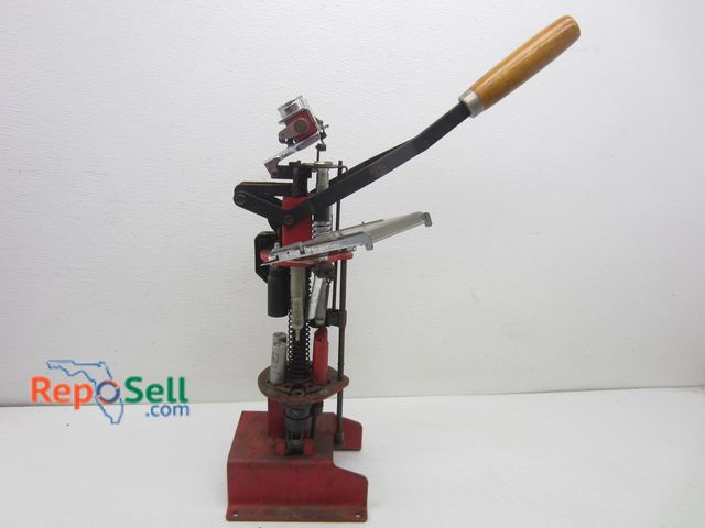 Lot 31-8121 - MEC Shotgun Shell Re-Loader