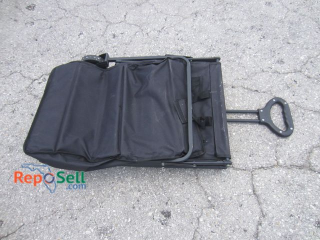 Lot 31-6260 - Foldable Beach Cart 29"x19"x18"