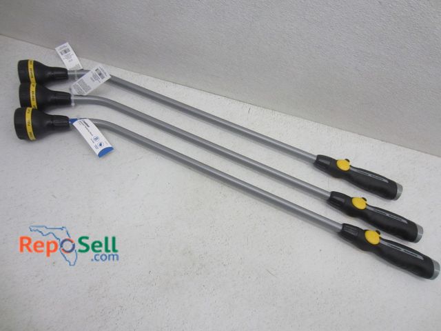 Lot 31-9050 - (3) new Melnor watering wands
