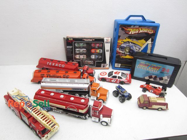 Lot 31-1430 - Lot Of Collectable Trucks And Matchbox Cars: Hess, Tonka etc