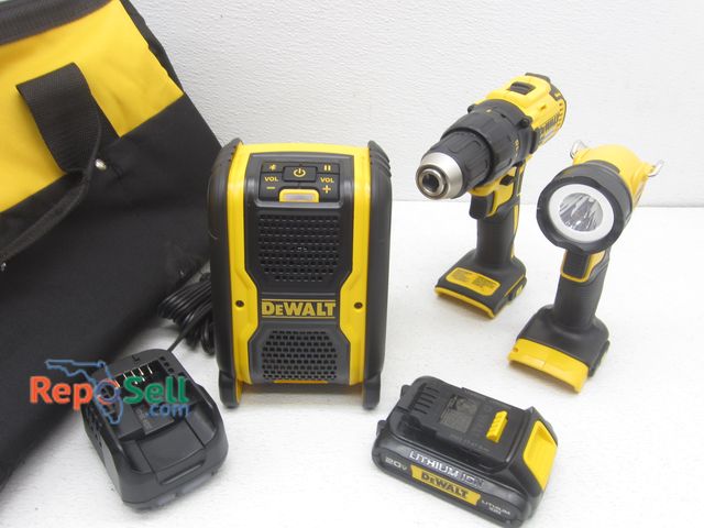Lot 31-5430 - DeWalt Kit: 20V Drill/Driver, Bluetooth Speaker (Battery or Plug-In Adapter), 20V Cordless LED Workl...