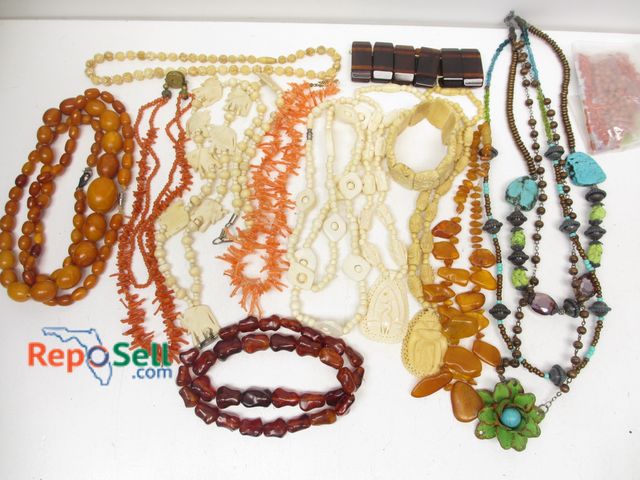 Lot 31-9258 - Jewelry Lot: (11) Beaded necklaces and (2) bracelets.