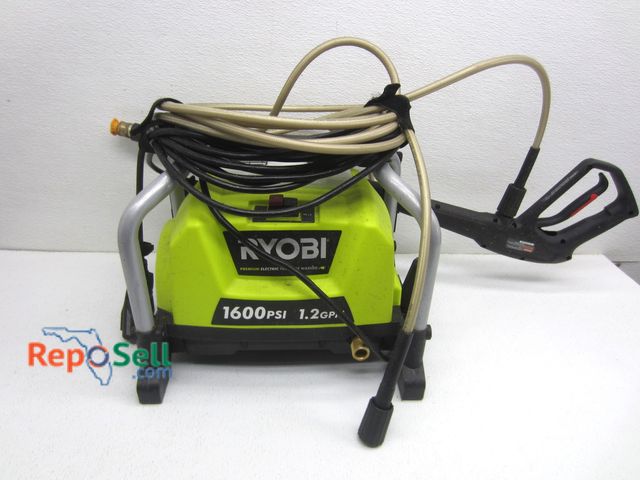 Lot 31-9075 - Ryobi 1600 PSI 1.2 GPM Pressure Washer With Wand And Hose - Power On