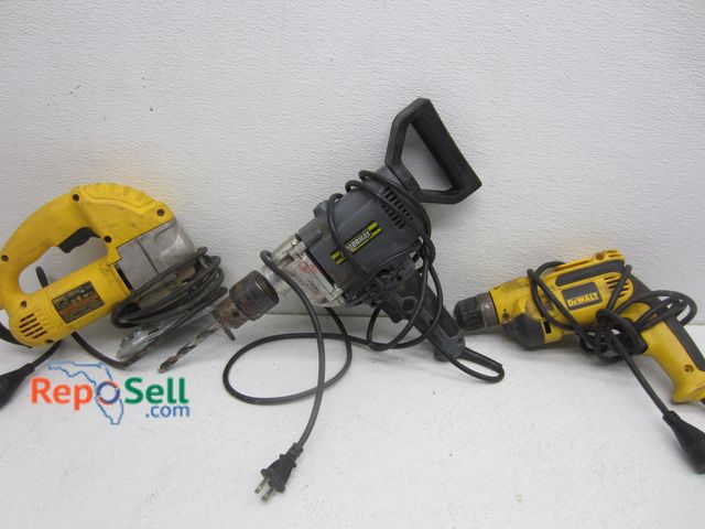 Lot 31-4082 - Tool Lot: DeWalt 3/8" VSR Drill #DWD110, DeWalt Jig Saw #DW317, Performance 5/8" Low Gear Drill - Al...