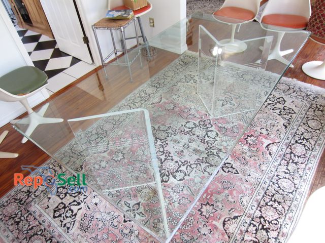 Lot 31-9114 - Mid Century Modern Acrylic Base Glass Top Dining Room Table  Approximate Measurements: 40 Inches Wid...