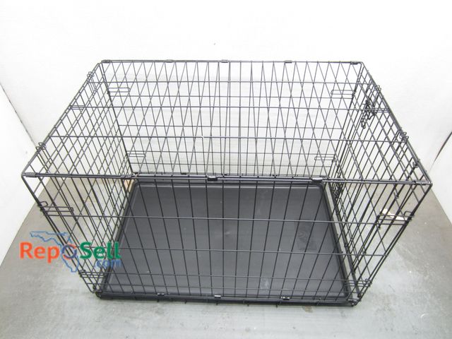 Lot 31-5331 - Foldable Dog Crate 36x22x24.5"