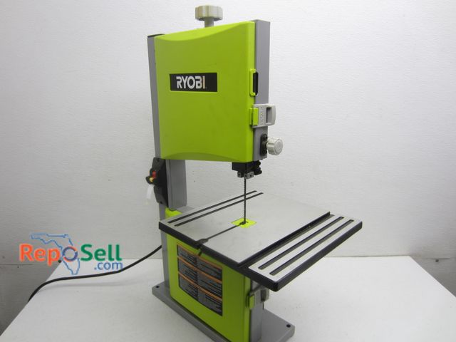 Lot 31-4046 - Ryobi Band Saw 9" #BS904G - Powers On