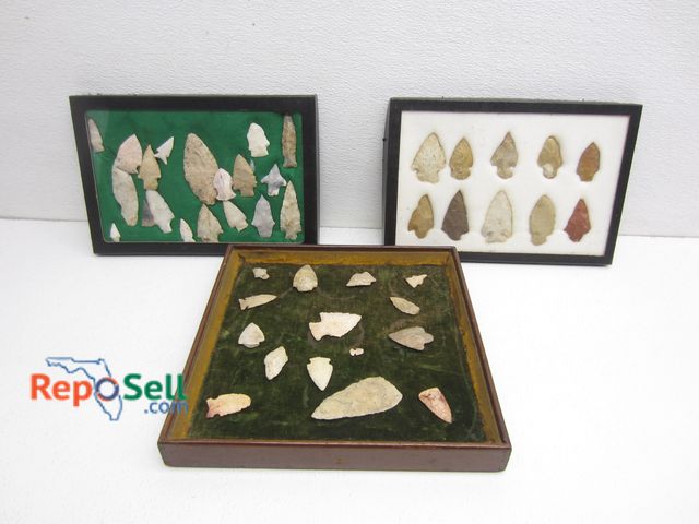 Lot 31-3397 - (3) Arrowhead Displays