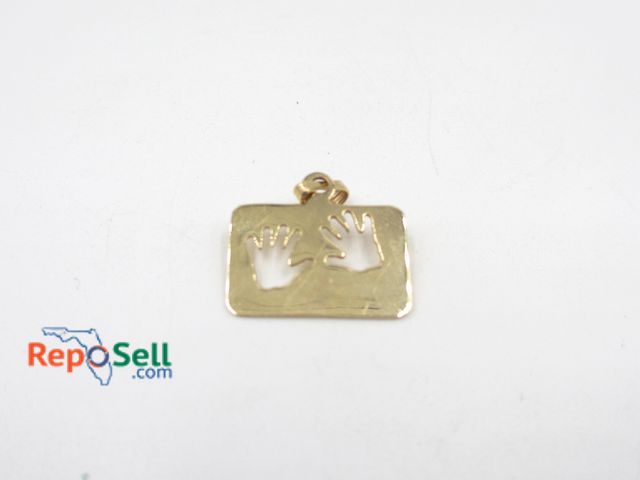Lot 31-2019 - 14K Yellow Gold 1.4g "Hands" Charm