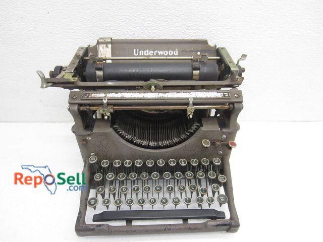Lot 31-5452 - 1907 Underwood Typewriter #1373491