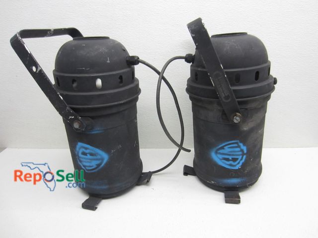 Lot 31-9520 - (2) Metal Stage Light Housings