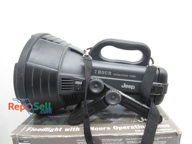 Lot 31-9545 - Jeep Floodlight in Box JSX-L10 - Battery did not power on