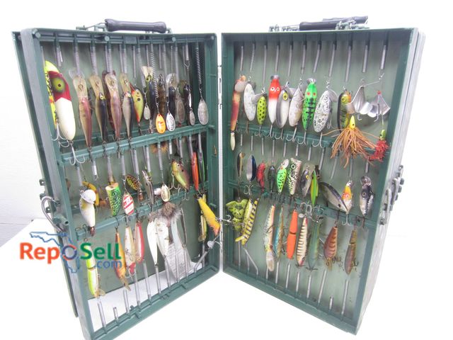 Lot 31-9454 - Willie Bait File with Lures - 20" x 12 x 8