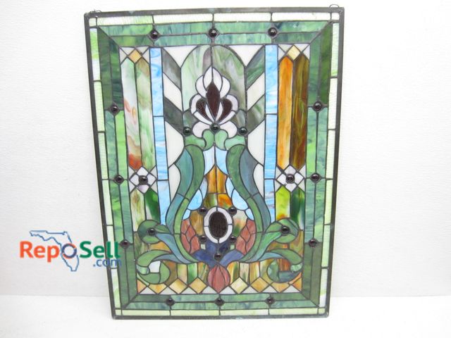 Lot 31-9532 - Stained Glass 19" x 25.5 - Has some cracks