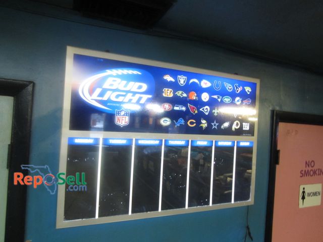 Lot 31-2025 - Bud Light Dry Erase Board, 41x28.5" - Powers On - BUYER MUST REMOVE/BRING TOOLS