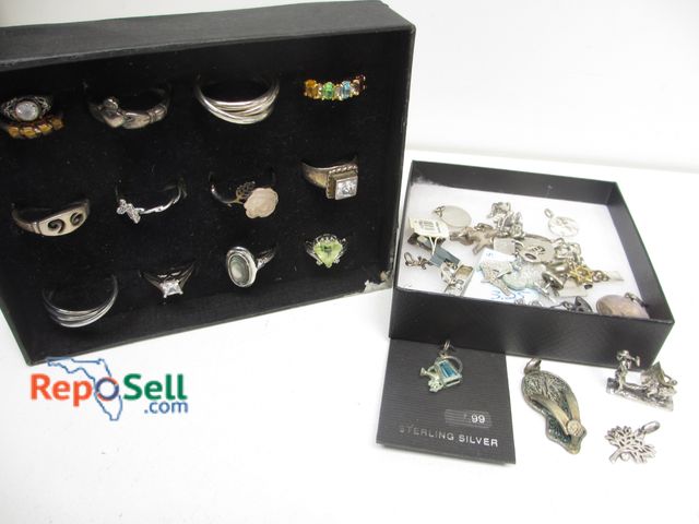 Lot 31-5435 - .925 Silver Charms (63g total) and (13) Rings (49g total) - Most .925 Silver