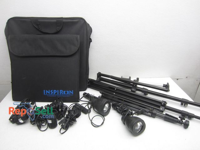 Lot 31-3206 - Photography Equipment: Lamps (power on), Small Booth, Tripods