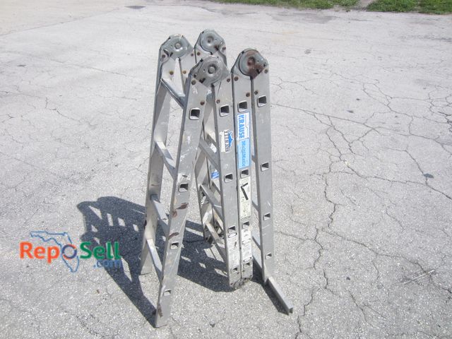 Lot 31-9317 - Krause MultiMatic Folding Ladder