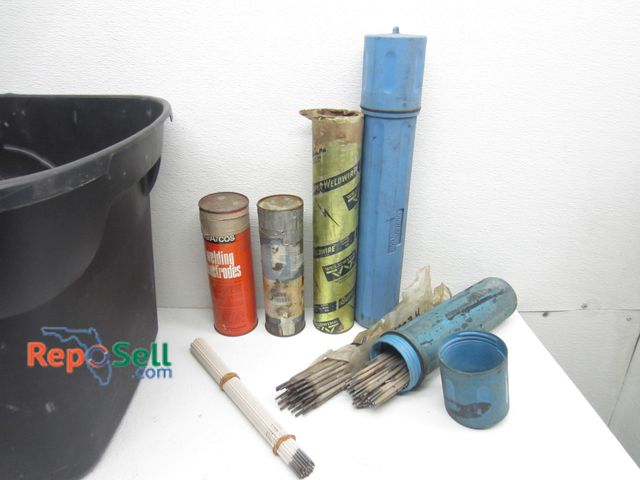 Lot 31-5358 - Large Lot Of Welding Electrodes For Stick Welding