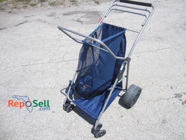 Lot 31-1352 - Tommy Bahama Beach Cart