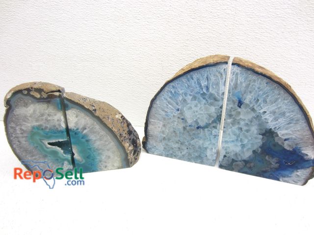 Lot 31-9145 - (4) Large Geode Crystals - (2) Aqua 4# 2oz and (2) Light Blue 8# 2 oz