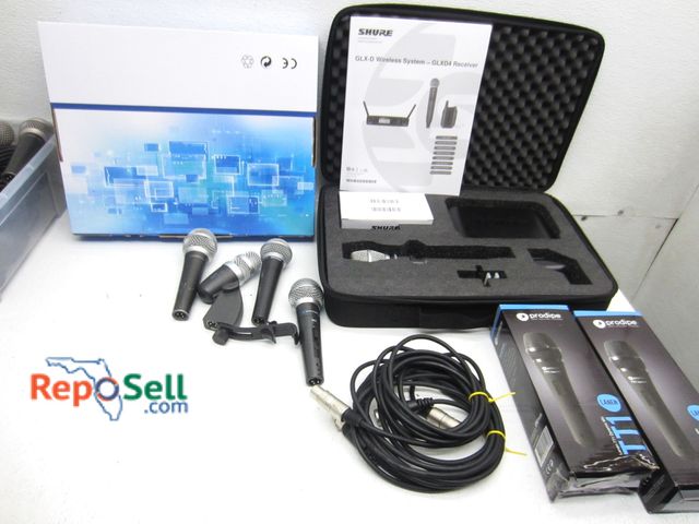 Lot 31-5029 - Lot of Microphones &amp; Accessories: Various Brands, Some Appear New