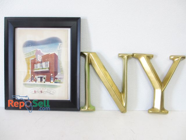 Lot 31-1316 - NY Letters and Framed Toots Shop