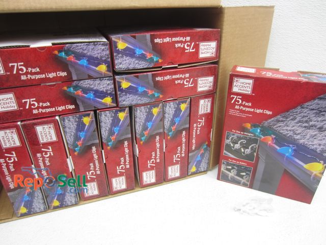 Lot 31-5560 - (12) Boxes of 75 Light Clips - CLIPS ONLY