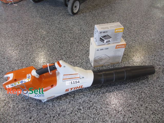 Lot 31-1154 - Stihl BGA 86 36V Electric Handheld Blower, New Condition, Includes One AP 500 S Battery And One AL 3...