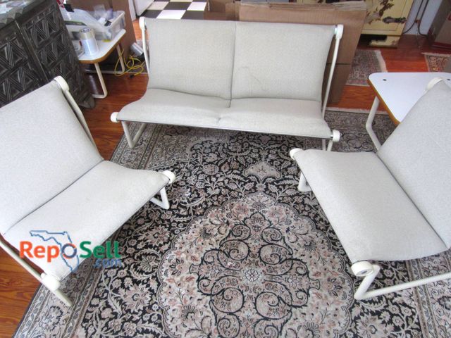 Lot 31-9225 - (3) Knoll Seating pieces Designed by Bruce Hannah including two chairs and one loveseat. Features co...