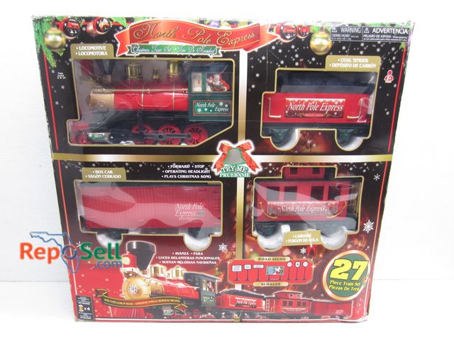 Lot 31-1184 - North Pole Express Train (27 piece)