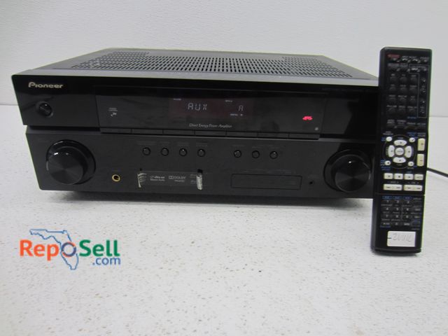 Lot 31-9474 - Pioneer receiver VSX-819H with remote, powers on