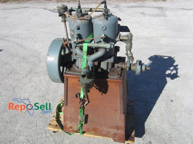 Lot 31-9355 - Vintage Palmer Bros. Two Piston Steam Engine